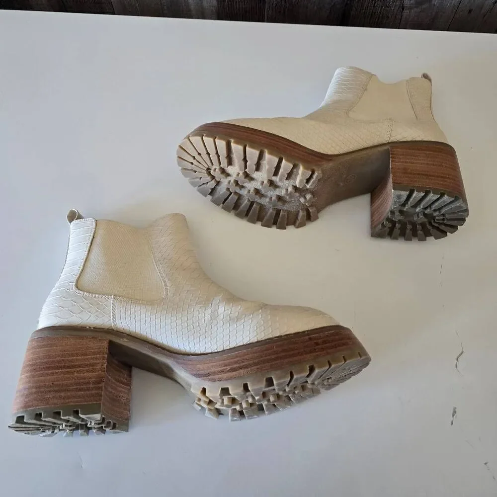 MIA Alejandro Ivory Snake Platform Chelsea Boots 10M Party Festival Concert